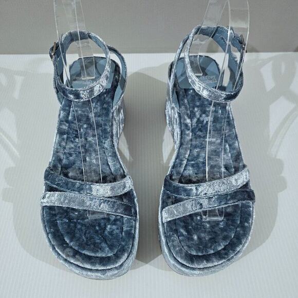 NEW Jeffrey Campbell Activate Sandal Chunky Platform Blue Crushed Velvet Size 8 - Picture 6 of 13